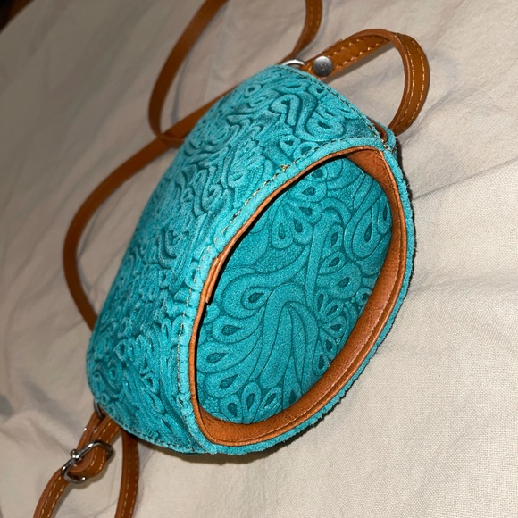 Urban Outfitters turquoise leather suede satchel - Picture 3 of 15